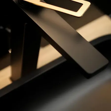 Banus * 马尔韦利亚