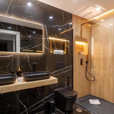 Banus * 马尔韦利亚